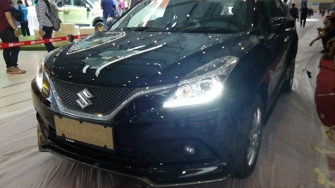 mobil baru di booth suzuki di giias 2016