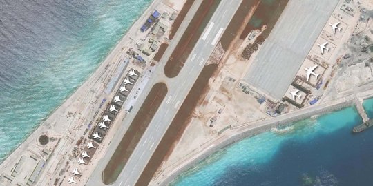 Melihat lebih dekat persembunyian jet China di Laut China Selatan