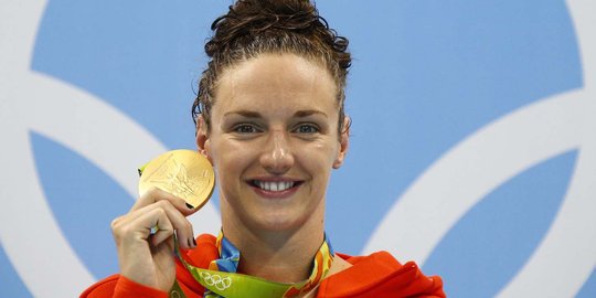 Si cantik wanita besi Hungaria borong 3 medali emas Olimpiade 2016