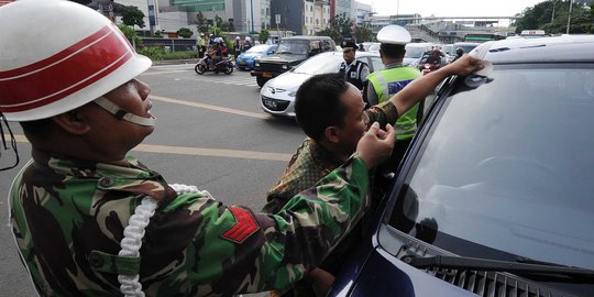 43 Kendaraan  ditilang di  Tol Cipali karena langgar batas  