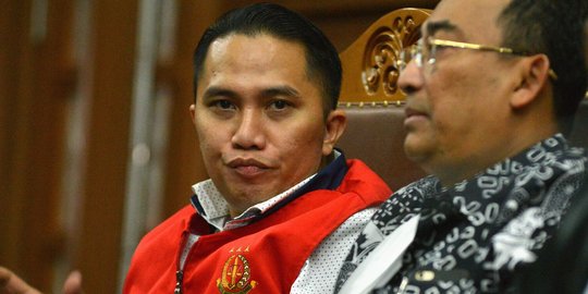 Divonis 1 tahun 6 bulan bui, Ivan Haz bilang 'Bismillah, terima'