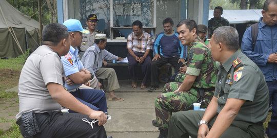 Buntut penyerangan pos jaga TNI AU, warga dilarang mengelola lahan