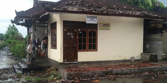 Angin ribut melanda Kampung Kusamba-Klungkung, 36 bangunan rusak