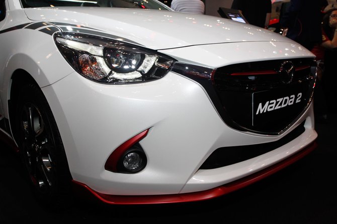 mazda 2