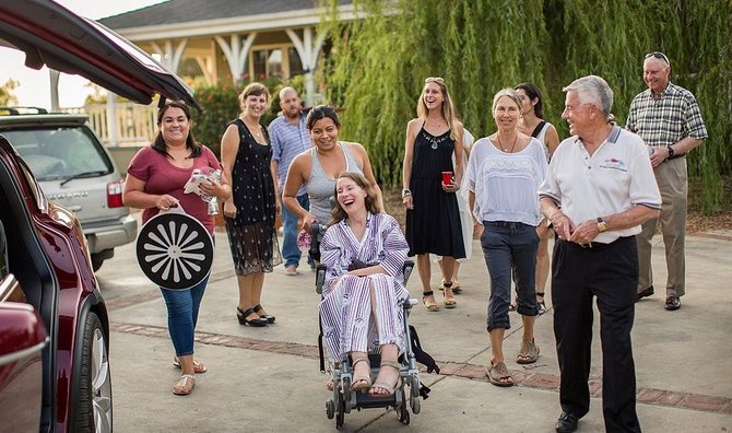 betsy davis berpesta sebelum euthanasia