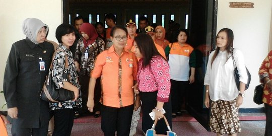 Menteri Yohana kukuhkan satgas penanganan masalah perempuan dan anak