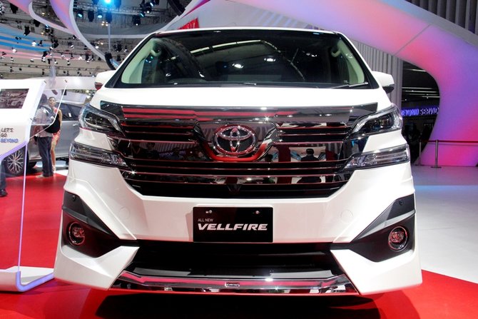 new vellfire di giias 2016