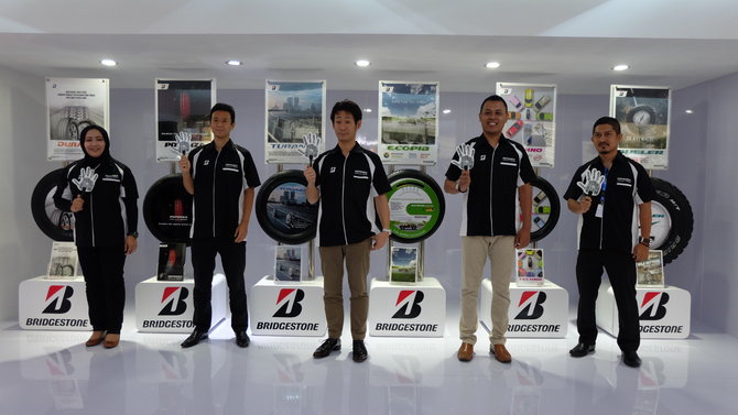 bridgestone perkenalkan tomo di giias 2016