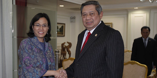 Puja puji SBY pada Presiden Jokowi dan Menkeu Sri Mulyani