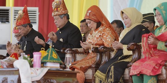 Absen di sidang tahunan, SBY rayakan 17 Agustus di kampung 