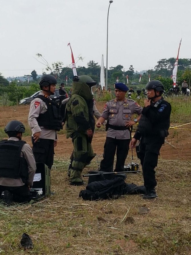 benda mencurigakan di kantor pemkab bandung barat