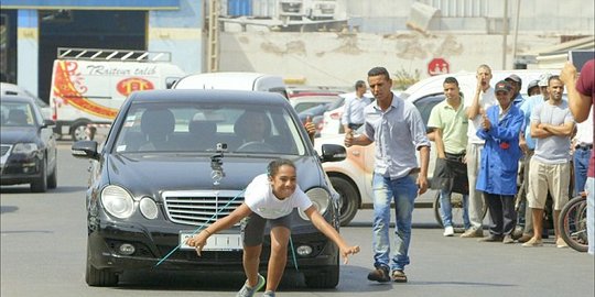 mobil pakai rambut rev1