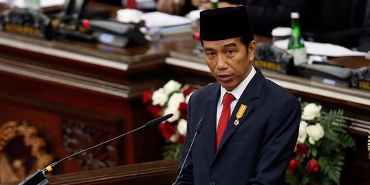 Jokowi keluhkan saling cela di medsos dan komentar media