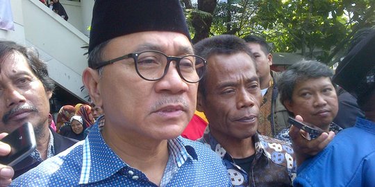 Ketum PAN Zulkifli Hasan tiba-tiba datangi kantor DPP PDIP