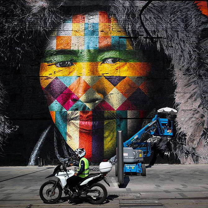 mural terbesar di dunia karya eduardo kobra