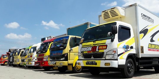 Unik, komunitas pecinta Colt Diesel ramaikan GIIAS 2016