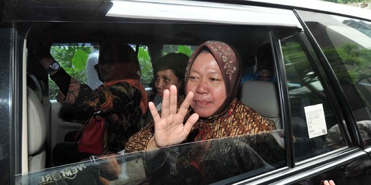 Risma mau kendaraan dinasnya diganti mobil listrik buatan ITS