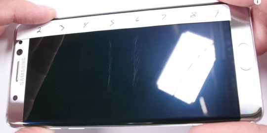 Klaim layar Samsung Galaxy Note 7 gampang tergores cuma mitos?