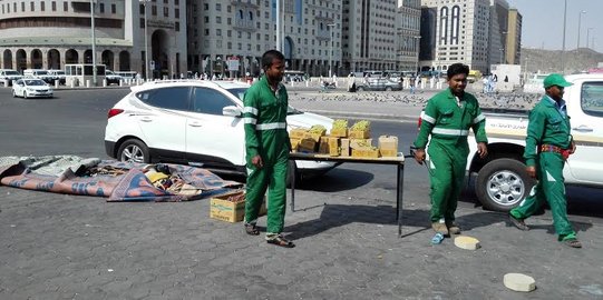 'Satpol PP' Arab Saudi kejar-kejar PKL di sekitar Masjid Nabawi