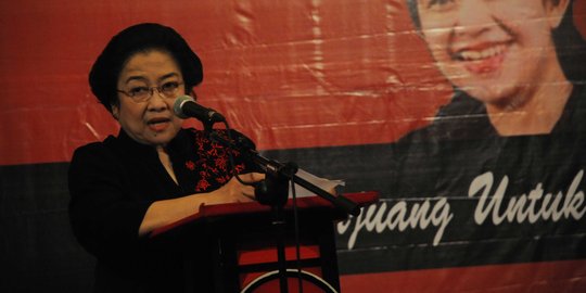 Megawati: Kenapa harga cabai dan bawang tidak pernah turun?