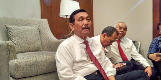 Genjot investasi hulu migas, Luhut ubah aturan pajak pekan depan