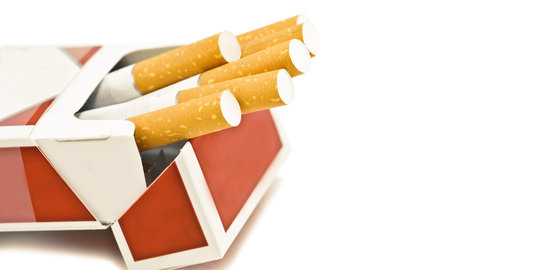 Cara gila Australia 'bantai' perokok, naikkan harga jadi Rp 500.000