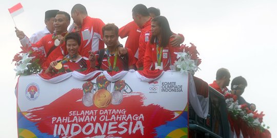 Dana tunjangan hari tua peraih mendali olimpiade bebas 