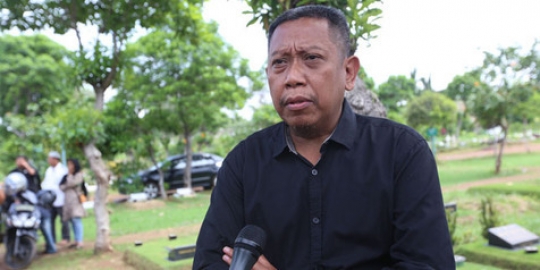 Cerita keluarga sebelum istri Tukul meninggal dunia