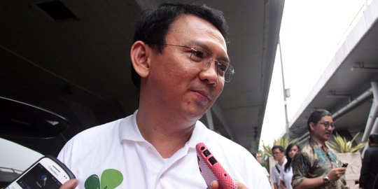 Ahok: Pasar tradisional jadi PKL saat ada pasar modern, tidak adil!