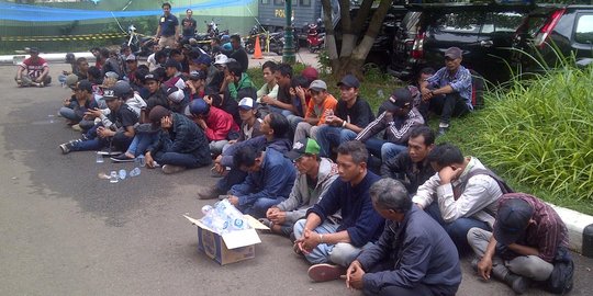 75 Preman rusuh di Universitas Trisakti digiring ke Polda
