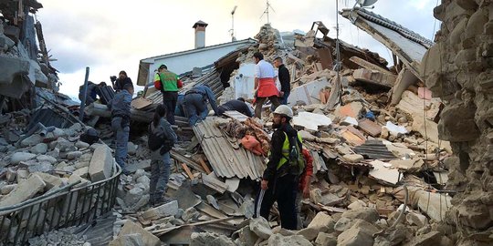 Luluh lantak Italia diguncang gempa 6,2 SR
