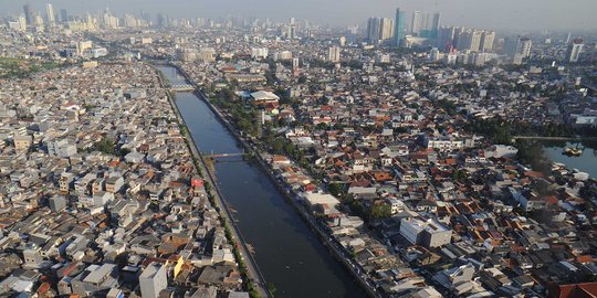 'Orang Jakarta gaji tak perlu besar yang penting biaya hidup murah'
