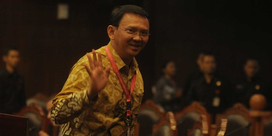 Santainya Ahok dijadikan 'ban serep' simulasi PDIP di Pilgub DKI