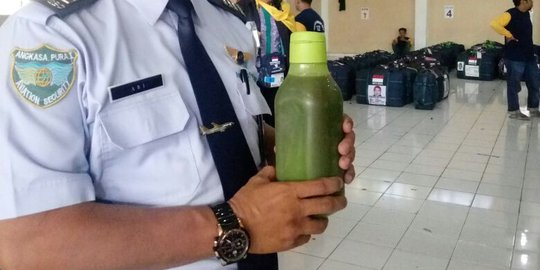 Kedapatan bawa minuman alkohol, jemaah haji beralasan obat kuat