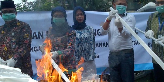 Pembuat Mi Bikini cuma dihukum bikin surat pernyataan