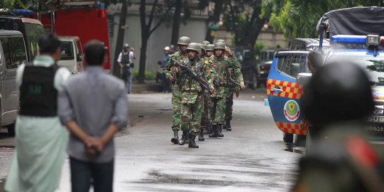 Dalang serangan militan ke kafe Bangladesh ditembak mati polisi