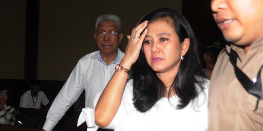 Tangis Damayanti usai dituntut 6 tahun bui