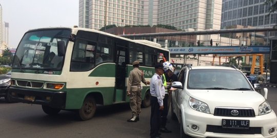 Langgar ganjil genap karena lupa, seorang PNS kena tilang di Thamrin