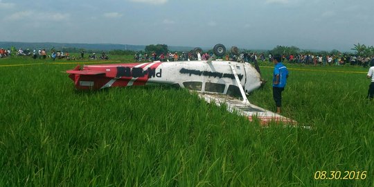 Dua korban pesawat latih jatuh di Cirebon dirawat di Puskesmas