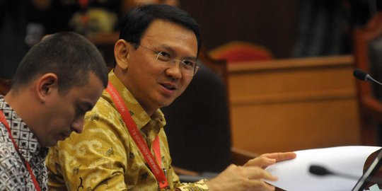 Ahok sebut kawasan Ciracas banjir karena ada waduk jebol