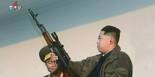 Tidur saat rapat, dua pejabat tinggi dieksekusi Kim Jong-un