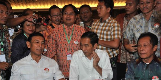 lihat ada politisasi rev1