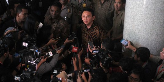 Ahok anggap kewajiban cuti kampanye bagi petahana langgar UUD 1945