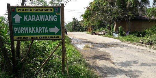 Penantian 50 tahun warga Sukasari mimpi punya jalan mulus