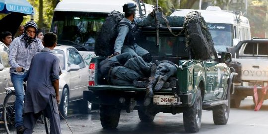 Bom mobil meledak di Kabul, 24 tewas termasuk pejabat tinggi negara