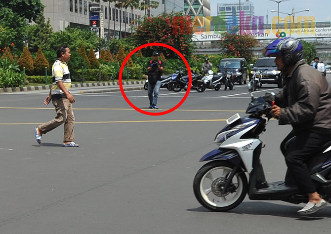 ledakan di pos polisi sarinah