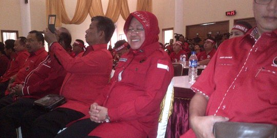 Kaget isi mobil Risma, Megawati sebut 'Risma patut dicontoh'