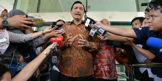 Menko Luhut: feeling saya, seminggu lagi sudah ada menteri ESDM baru