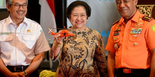 Megawati sebut KPK main politik hingga minta Jaksa Agung laporan