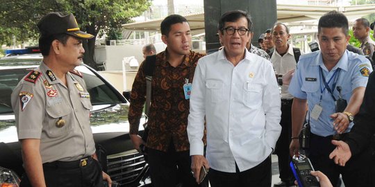 Menkum HAM dicecar Komisi III DPR soal status Arcandra Tahar